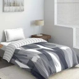 DDECOR Live beautiful Grey Polycotton 136 TC Abstract Winter Quilt image 1