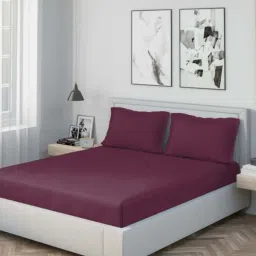 DDecor Solid Red 180 TC Cotton King Bedsheet with 2 Pillow Covers image 1