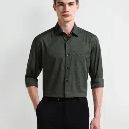 Arrow Green Cotton Regular fit Print Shirt-image-35
