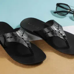Mochi Men's Black Casual Sandals-picture-27