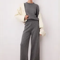 Trendyol Striped Round Neck Sweatshirt With Trousers-image-28