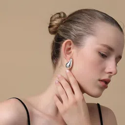 szn Korean Earring image 4