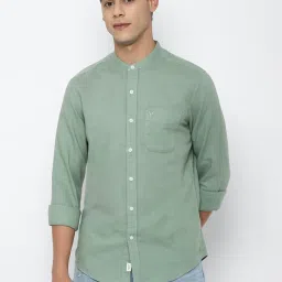 American Eagle Outfitters Green Regular Fit Shirt image 1