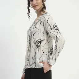 MADAME White Abstract Top image 3