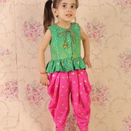 TWISHA Kids Green & Pink Self Design Top with Dhoti image 1