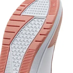 Campus Women's OGL-D2 White Casual Sneakers image 4