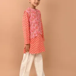 LilPicks Kids Multicolor Floral Print Full Sleeves Kurta, Jacket with Pyjamas image 3