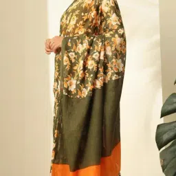 Taneira Green Cotton Floral Print Saree With Unstitched Blouse image 4