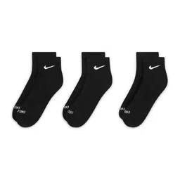 Nike Everyday Plus Cushioned Training Ankle Socks (3 Pairs) image 4