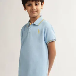 Blue Giraffe Boys Applique T-shirt image 3