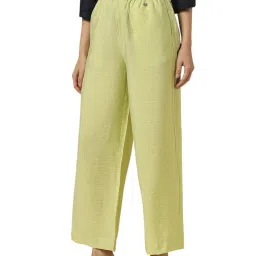 Allen Solly Green Blended Solid Regular Fit Casualtrousers image 3