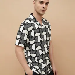 Code By Lifestyle Black Regular Fit Printed Shirt image 3