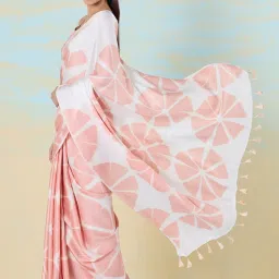 navyasa by liva Pink & White Geometric Print Saree With Unstitched Blouse image 3
