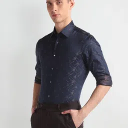 Arrow Blue Cotton Slim Fit Printed Shirt image 3