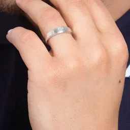 Clara 92.5 Sterling Silver Heart Adjustable Ring for Men image 3