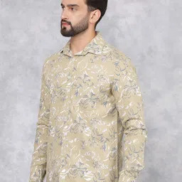 Crimsoune Club Men Classic Slim Fit Floral Opaque Printed Casual Shirt image 4