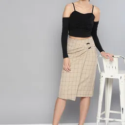 Veni Vidi Vici Women Black Solid Bardot Crop Top-picture-30