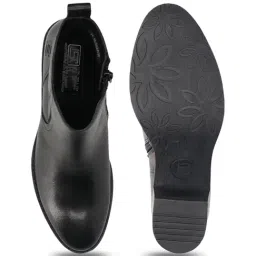 Bagatt Women's Ruby I Black Booties image 4