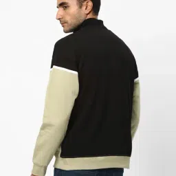 R&B Green Regular Fit Printed Sweatshirt image 2