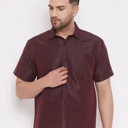 VASTRAMAY Men Burgundy Regular Fit Solid Casual Shirt-picture-20