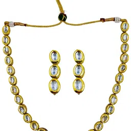 AARNAA Gold-Plated Stone Studded Jewellery Set image 4