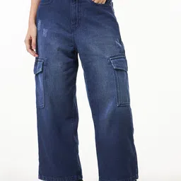 Bewakoof Women Straight Fit High-Rise Light Fade Cotton Cargo Jeans-picture-40