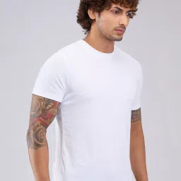Park Avenue White Cotton Blend Regular Fit Solid T-Shirt image 3