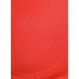 Clovia Non-Padded Non-Wired Full Coverage Spacer Cup Multiway T-shirt Bra in Red - Cotton Rich image 5