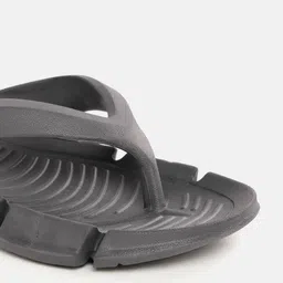 Carlton London Men Charcoal Grey Solid Thong Flip-Flops image 2