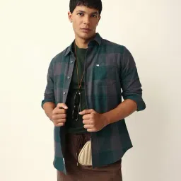 The Bear House Green Cotton Checked Slim Fit Shirt-picture-28