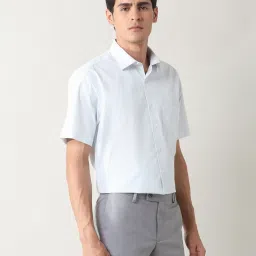 Arrow Green Regular Fit Checks Shirt image 3