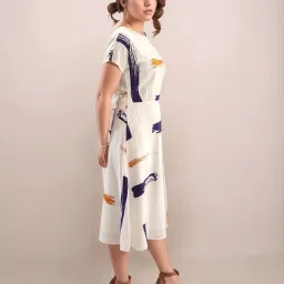 Zink London White Fitted Printed Dress image 3