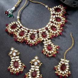 Peora Maroon Necklace with Earring & Maang Tikka Set-picture-19