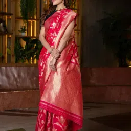 BEATITUDE Pink Woven Saree With Unstitched Blouse image 3