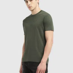 Levi's Green Cotton Slim Fit Printed T-Shirt image 3