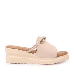 Carlton London Women's Cream Casual Sandals image 3