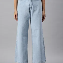 SHOWOFF Women High-Rise Clean Look Wide Leg Cropped Jeans-image-8