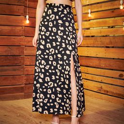 Berrylush Black Flared Maxi Skirt-picture-3