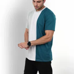 celio Celio* Green Regular Fit Colour Block T-Shirt image 3