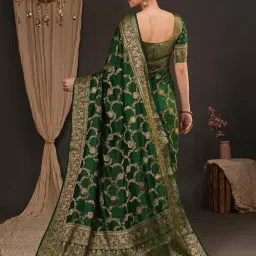 Saree Mall Green Silk Self Saree with Blouse Piece image 3