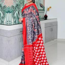 Saree Mall Grey Cotton Self Saree with Blouse Piece image 3