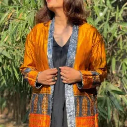 Chidiyaa Mustard & Grey Sardi Ki Dhoop Softember Mashru Silk Reversible Jacket-picture-18