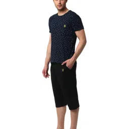 Vimal Jonney Navy & Black Printed T-Shirt & Capris image 3