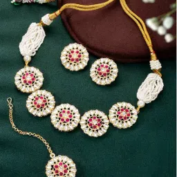 Peora Gold Plated Kundan & Beads Studded Necklace Earrings & Maangtikka Jewellery Set-picture-40