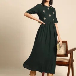 all about you Women Embroidered Kurta-image-10