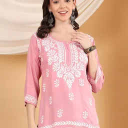 Poshak Chikan Studio Women Ethnic Motif Embroidered Chikankari Kurti image 3