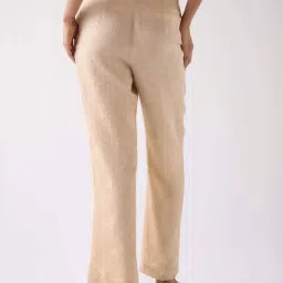 Basanti Kapde aur Koffee Gold Trouser image 3