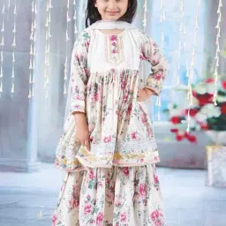 Little Bansi Cream & Pink Cotton Floral Print Kurta Set-image-20