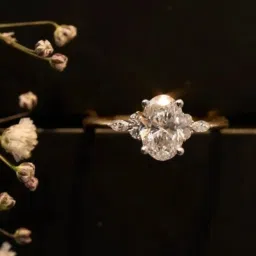 Emori 14k Yellow Gold & Diamond Oval Cluster Engagement Ring image 3
