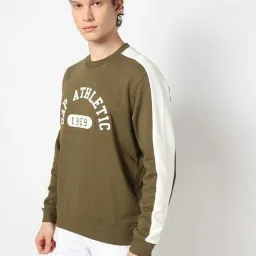 GAP Green Regular Fit Printed Sweatshirt image 3